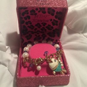Betsey Johnson Fish Charm Bracelet