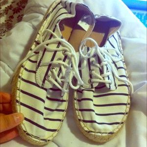 Women's lace up espadrilles