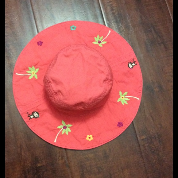 $0LD Todler hats for 4 - Picture 2 of 4