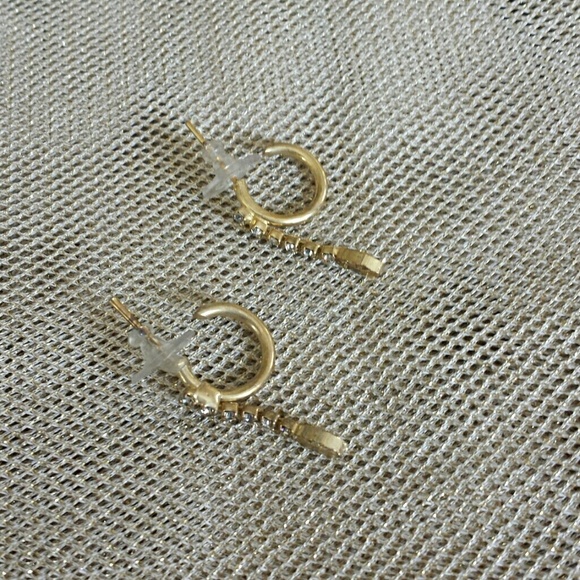 Jewelry - Gold-tone hoops