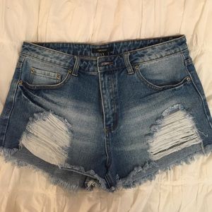 Forever 21 distress high waisted shorts!