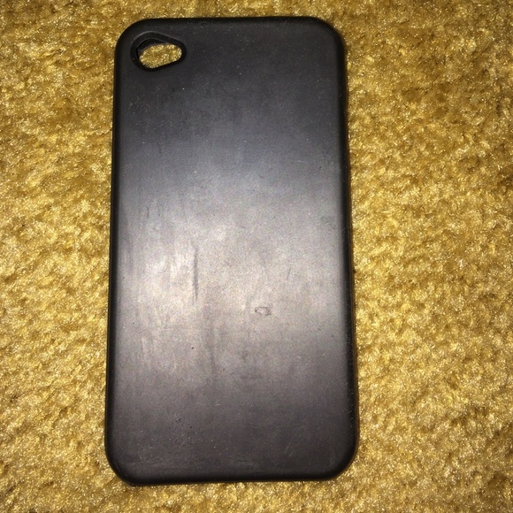 black rubber iPhone 4 & 4s case