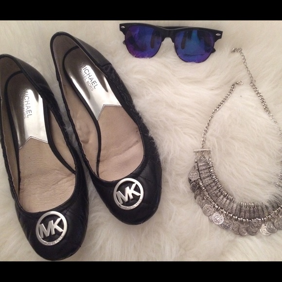Michael Kors black flats