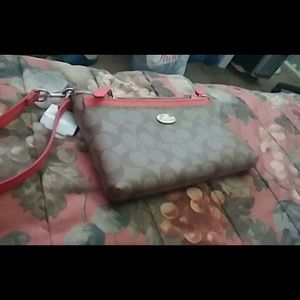 Coach wrish purse