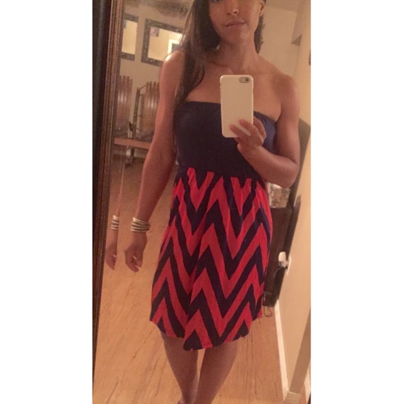 5th & Love Navy and Fuschia Tube Dress