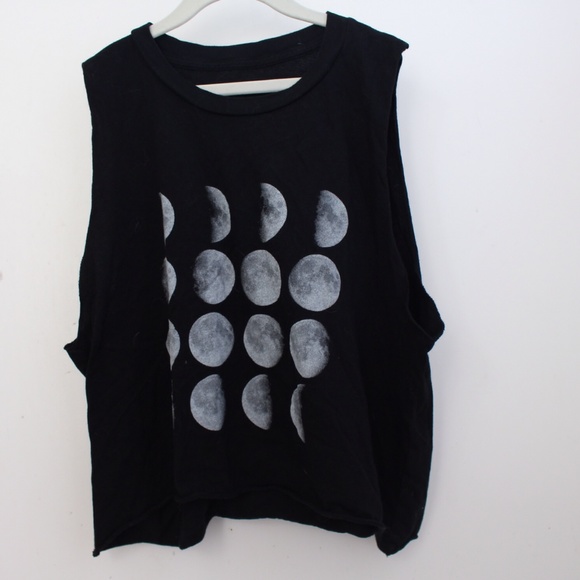 Brandy Melville Phases Of The Moon Muscle Tee