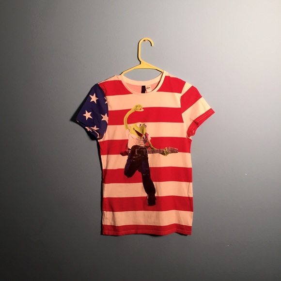 Patriotic graphic tee