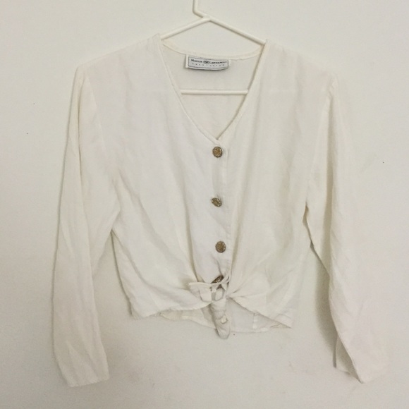 Cute cropped blouse! Great for spring/summer