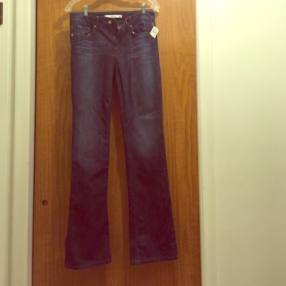 🚫NO TRADES🚫 New with tags Joe's Dark jeans