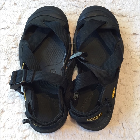 Keen men's sandals