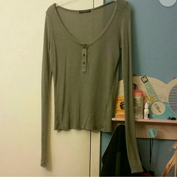 Brandy Melville grey Nadia top