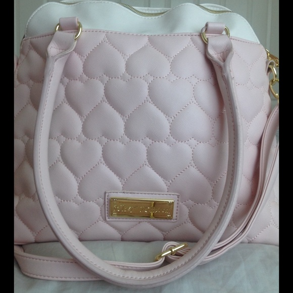 SOLD!!! Large Betsey Johnson bow purse - Picture 3 of 4