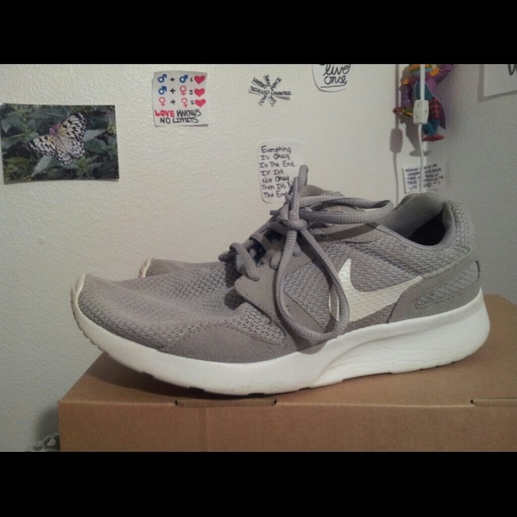 Grey & white Kaishi Run Nikes
