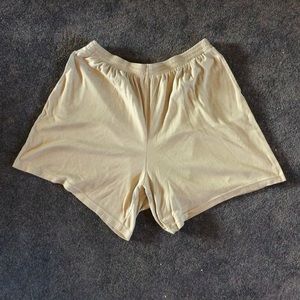 💠Beige Shorts💠