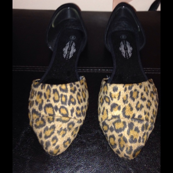 Leopard Print Flats