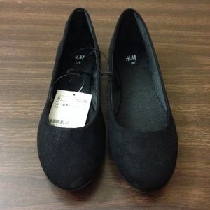 H&M Black Flats