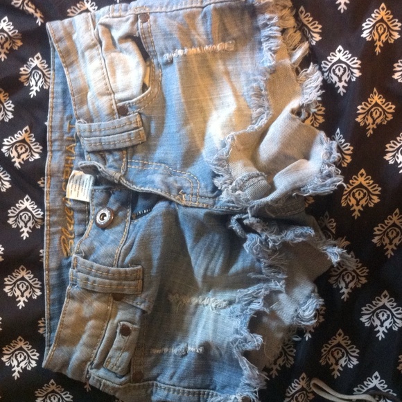 shorts. - Picture 2 of 2