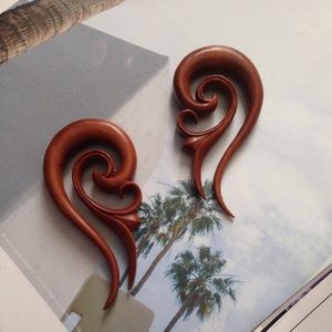 Wood Carved Gauges