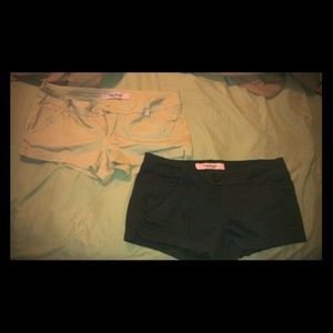 Super cute khaki and black short set!