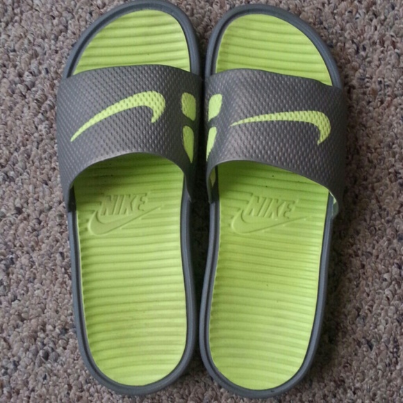 Nike slide ons
