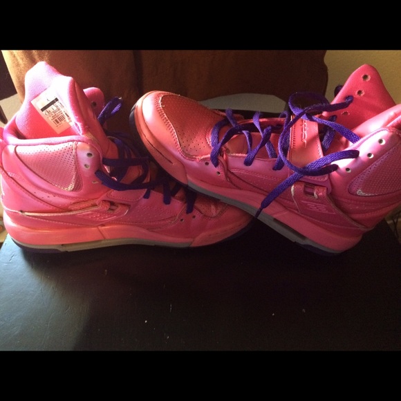 "PINK JORDAN'S"