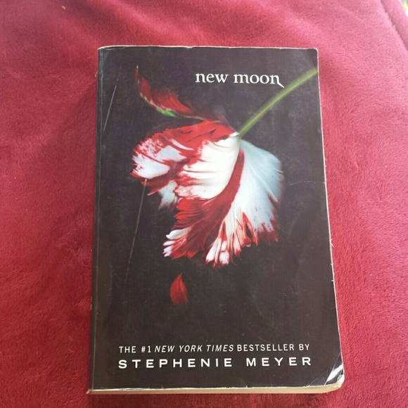 New moon book