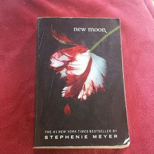 New moon book