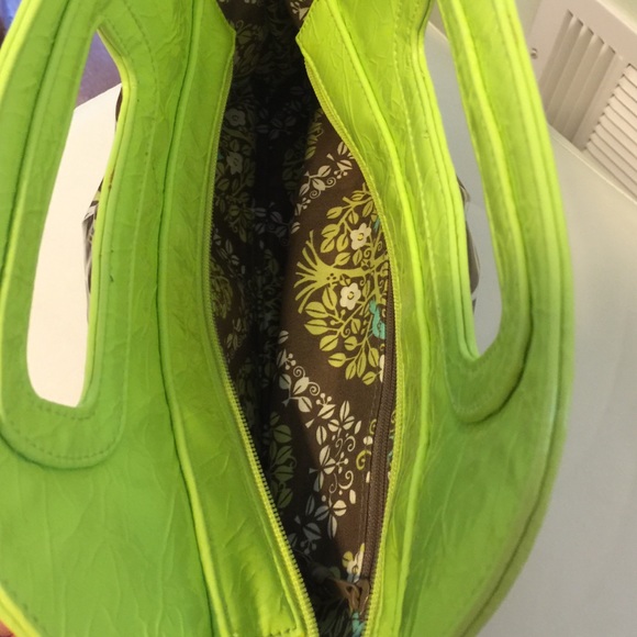 Vera Bradley "Got It Handled" (Sittin' in a Tree) - Picture 3 of 3