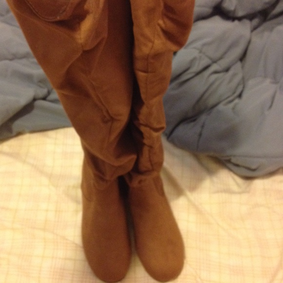 Brown boots