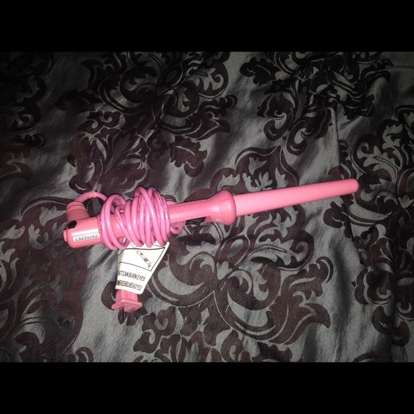 Pink hair curler wand.💖
