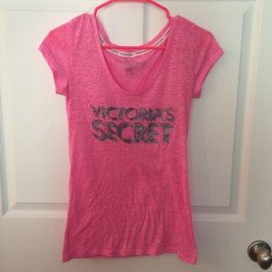 VS tee!