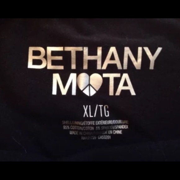 Bethany Mota halter top - Picture 2 of 2