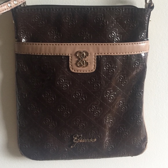 Handbag - Picture 3 of 4