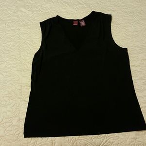 Merona v neck top