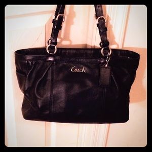 Coach shoulder bag