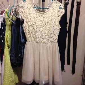 Lace and tulle dress from Forever 21