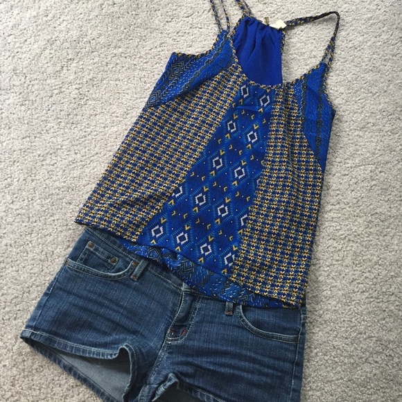 🔴SOLD🔴 Aztec Pattern Tank - Picture 1 of 3