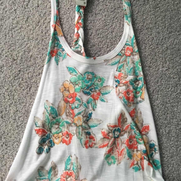 🔴SOLD🔴 Braided Racerback Tank - Picture 2 of 3