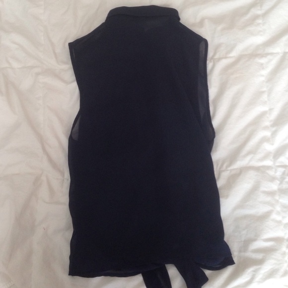 Navy Collared Sleeveless Top - Picture 2 of 3