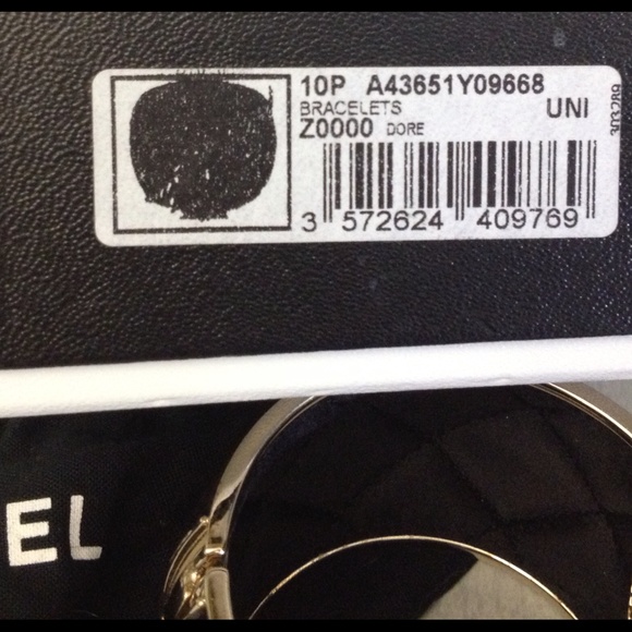 AUTHENTIC CHANEL CUFF GOLD WHEAT& "FAUX BOIS" 10P - Picture 3 of 4