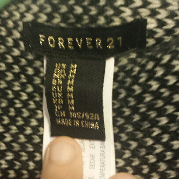 Aztec print cardigan - Picture 3 of 3