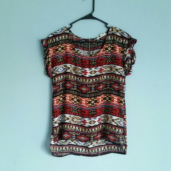 Tribal Print Blouse Top - Picture 3 of 4