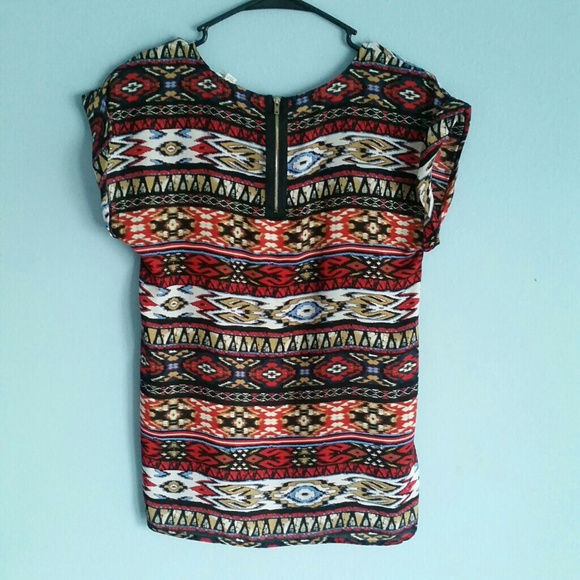 Tribal Print Blouse Top - Picture 4 of 4