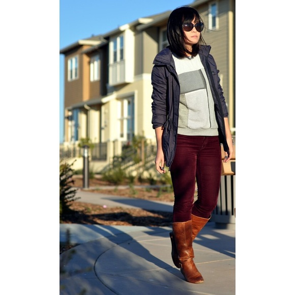 SOLD Gap corduroy leggings jean jeggings wine 00