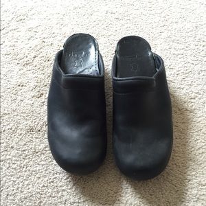 Dansko clogs 38