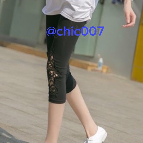Closing 12 Feb: Black Leggings or Capri w/Crochet - Picture 3 of 4