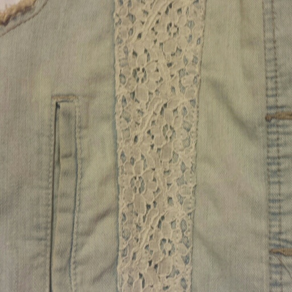 Denim vest - Picture 2 of 4