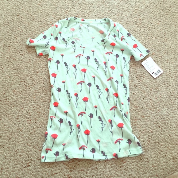 BRAND NEW BDG SHIRT WITH TAGS