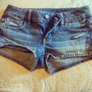 SOLD IN BUNDLE. American Eagle shorts.