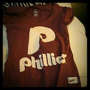 Phillies tshirt
